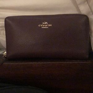 Coach Accordion Zip Wallet!!